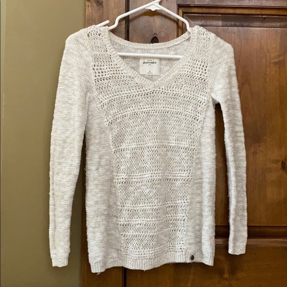 Abercrombie Sweater - Picture 1 of 4